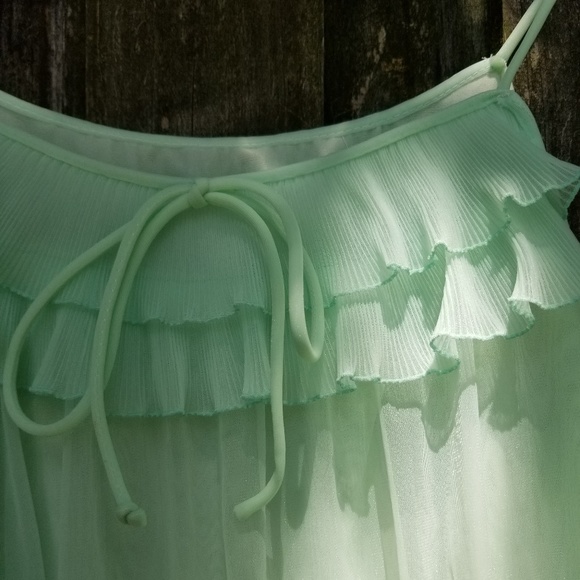 Evette Vintage Sheer Seafoam Green Ruffle Nightie - Picture 7 of 8